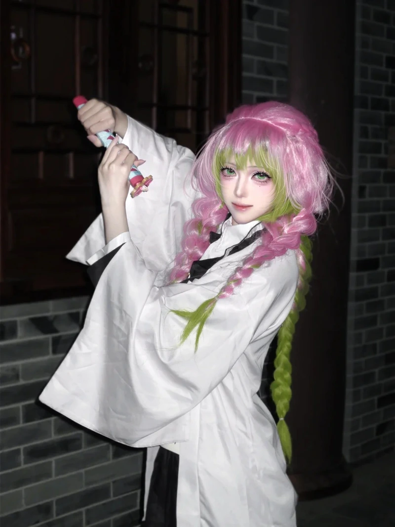 ảnh chụp cosplay luyến trụ