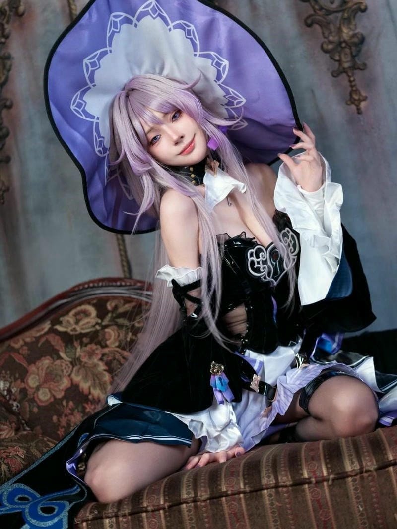 ảnh cosplay phù thủy dễ thương nhất