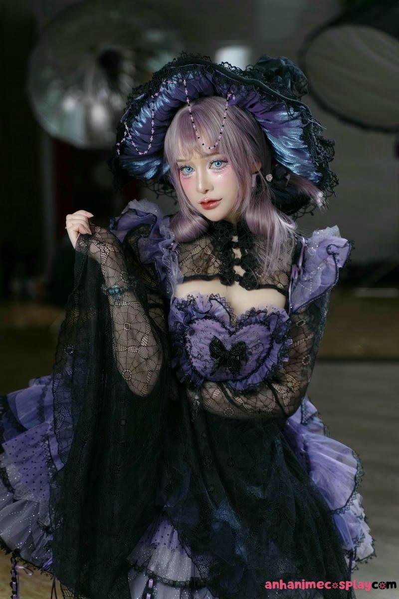 ảnh cosplay phù thủy