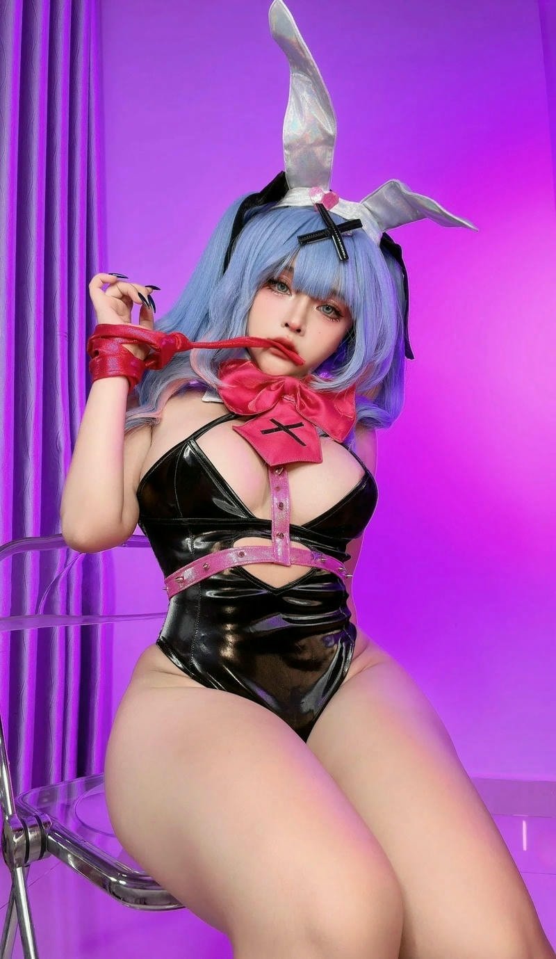 ảnh cosplay thỏ xinh