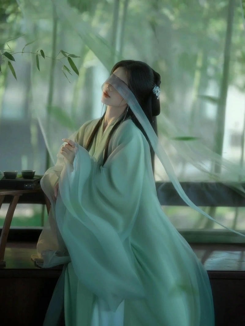 cosplay cổ trang che mắt