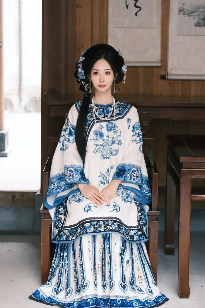 cosplay cổ trang thu hút