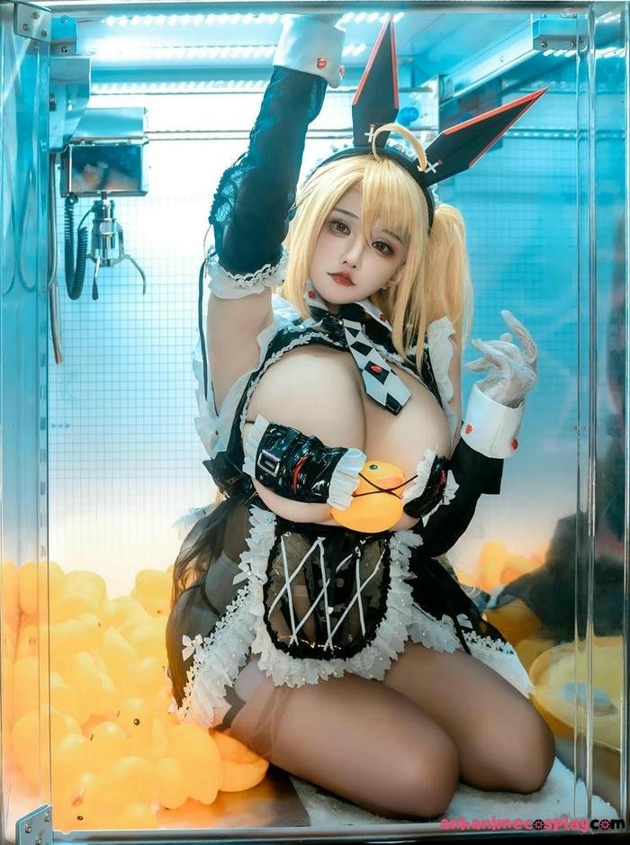 cosplay cute thỏ đen