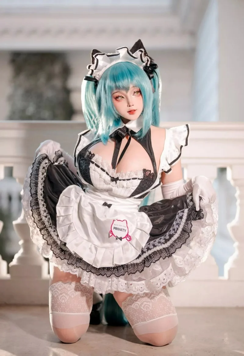 cosplay hầu gái dịu dàng