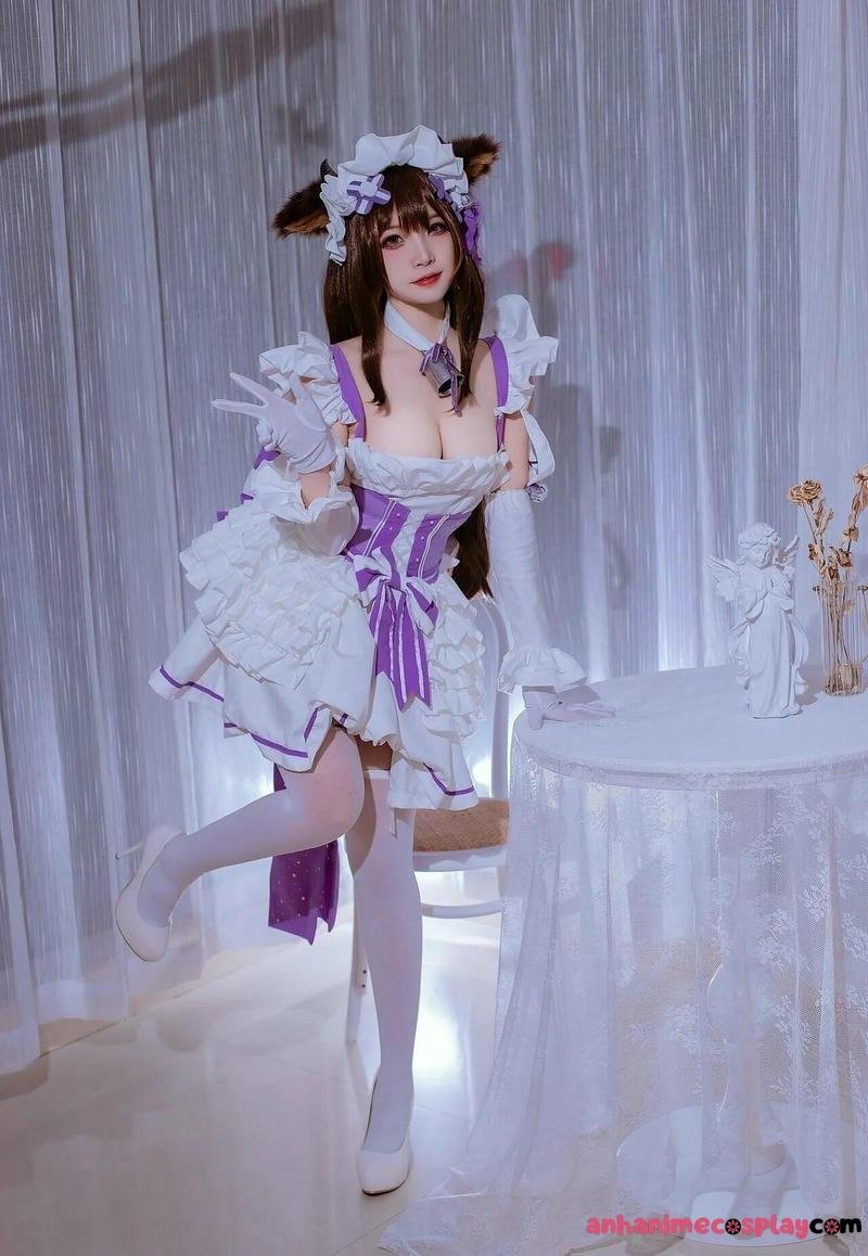 cosplay hầu gái trong trẻo