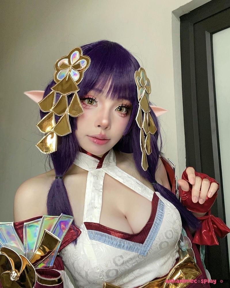 cosplay liên quân vú to