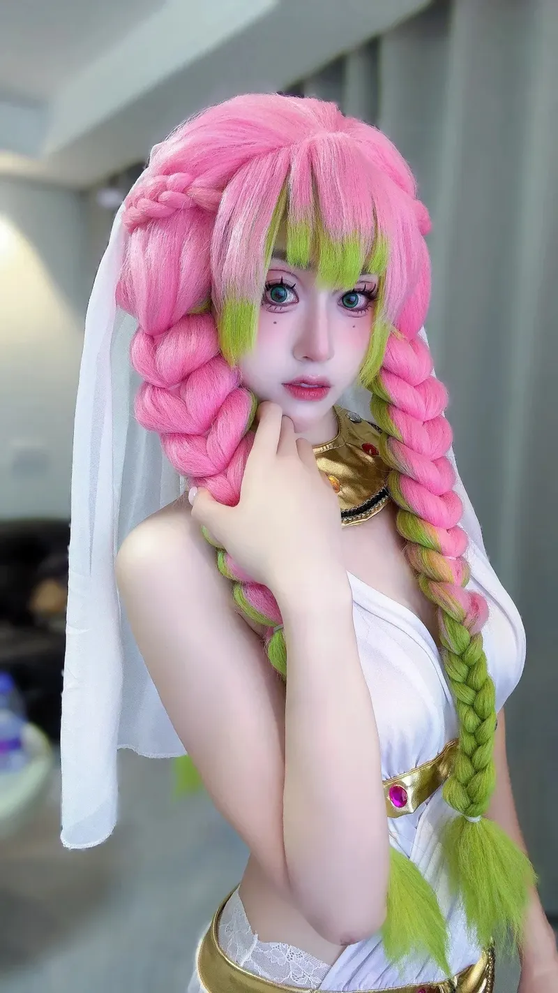cosplay luyến trụ cá tính