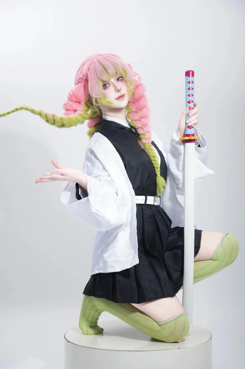 cosplay luyến trụ cuốn hồn