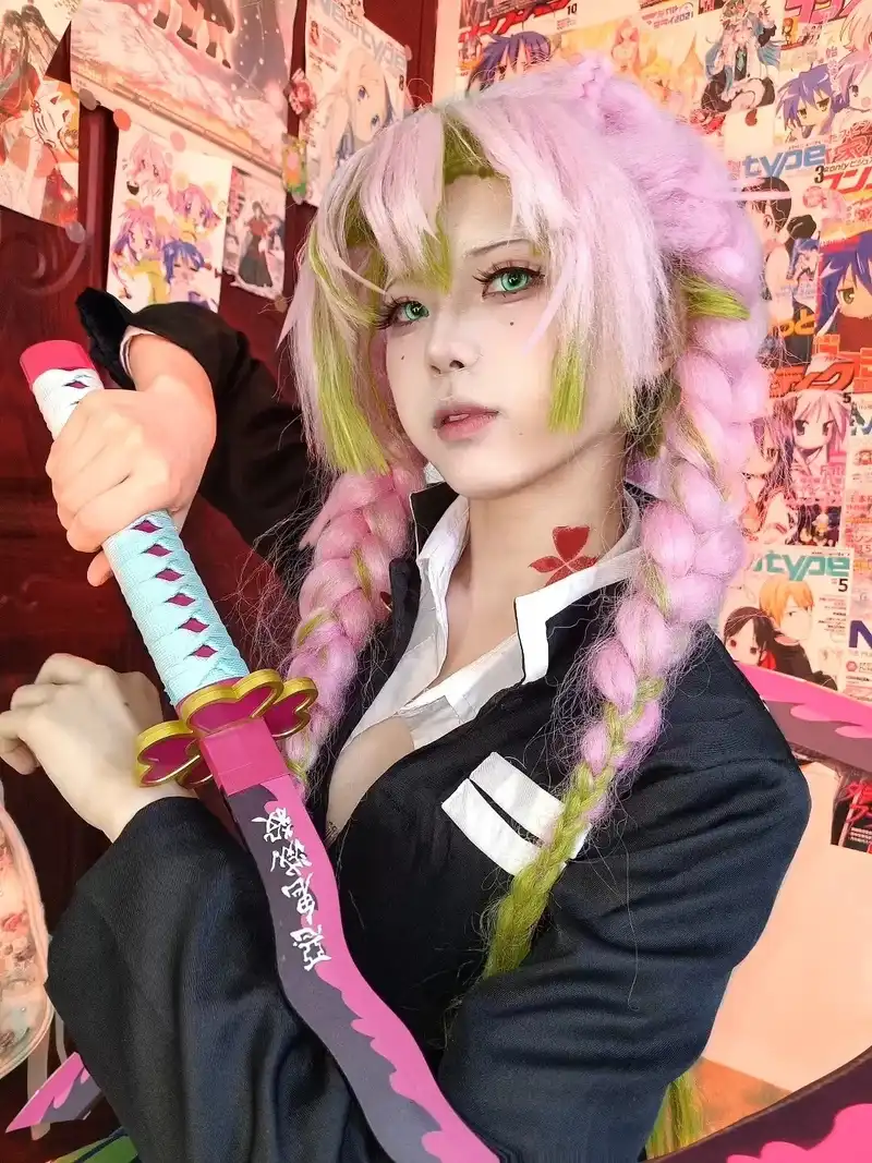 cosplay luyến trụ dễ thương