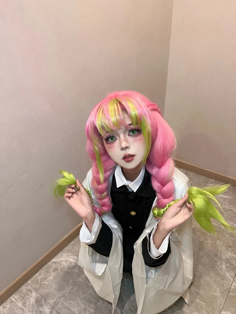 cosplay luyến trụ khác biệt