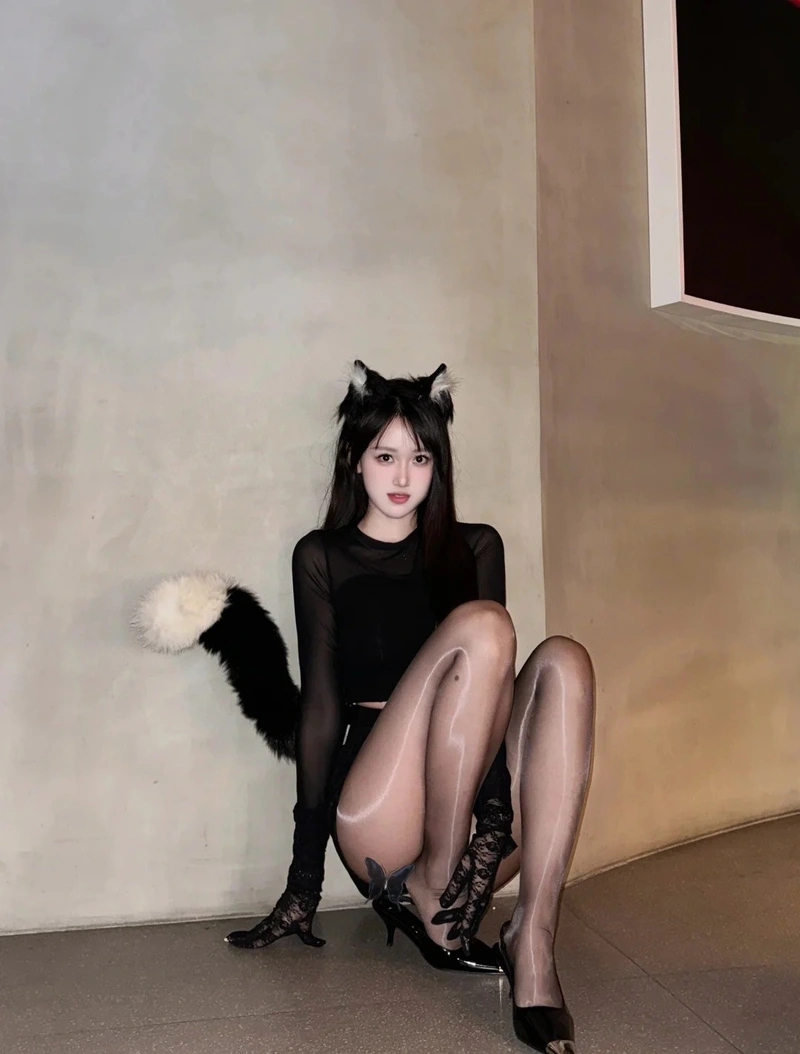 cosplay mèo ngọt dịu