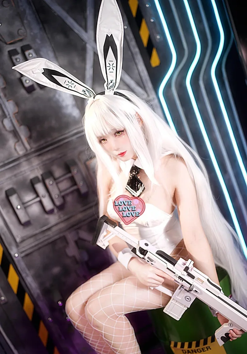 cosplay thỏ dễ cưng