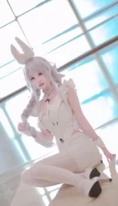 cosplay thỏ ngây thơ