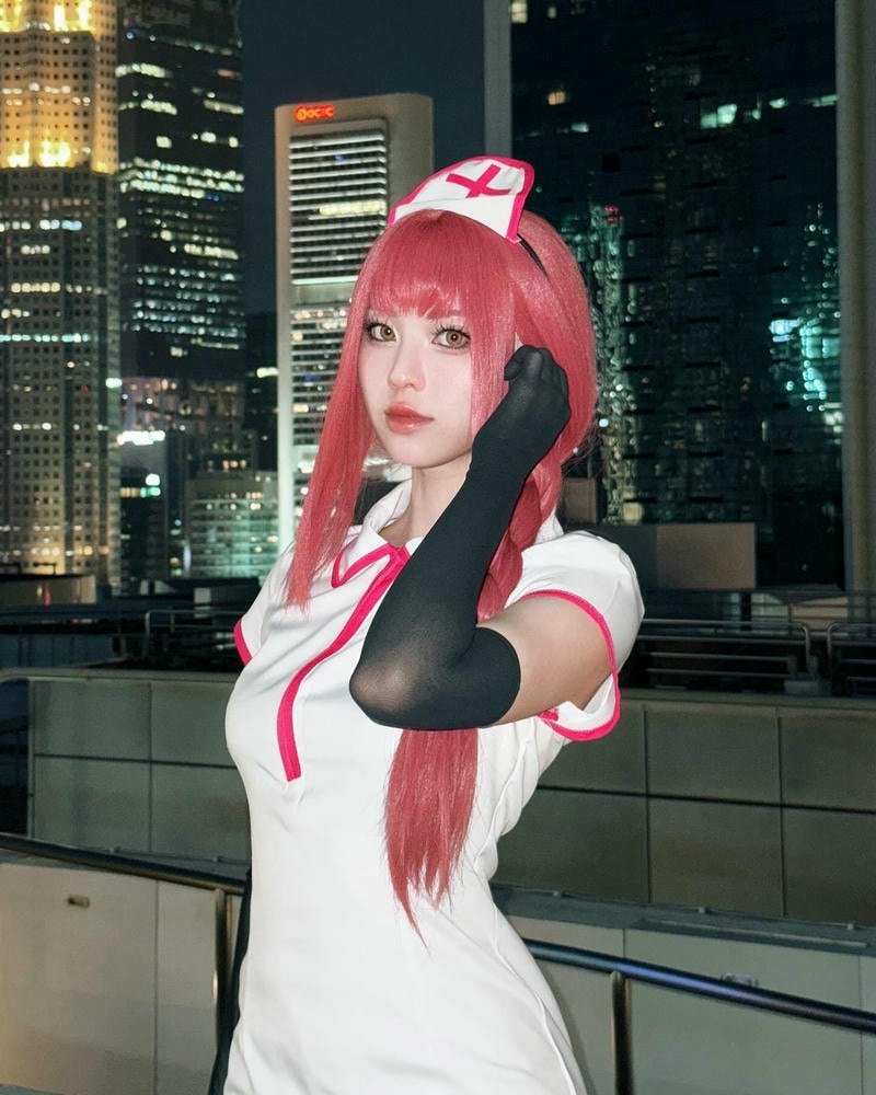 cosplay y tá cực xinh