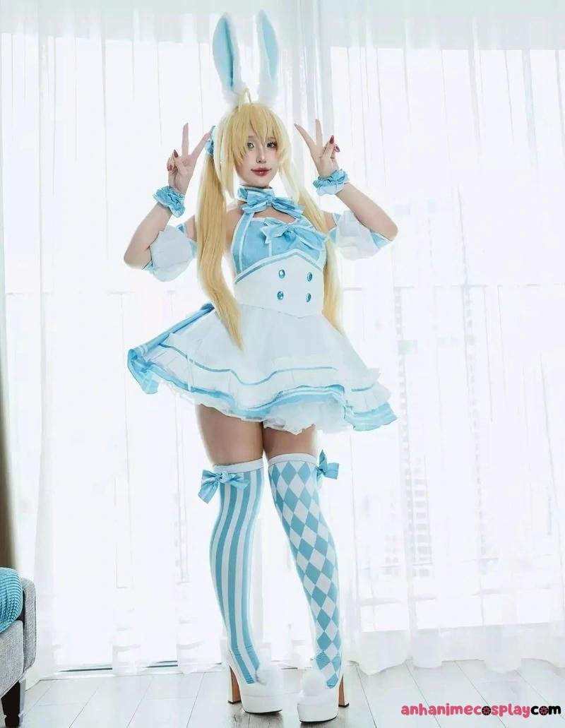 gái xinh cosplay thỏ đáng yêu