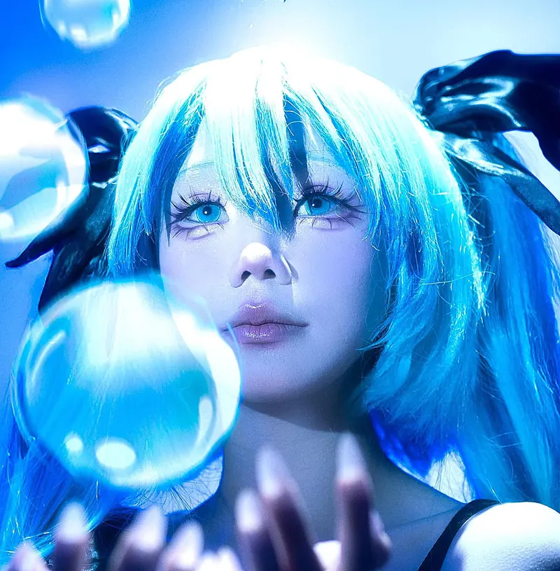 mai phương cosplay cá tính