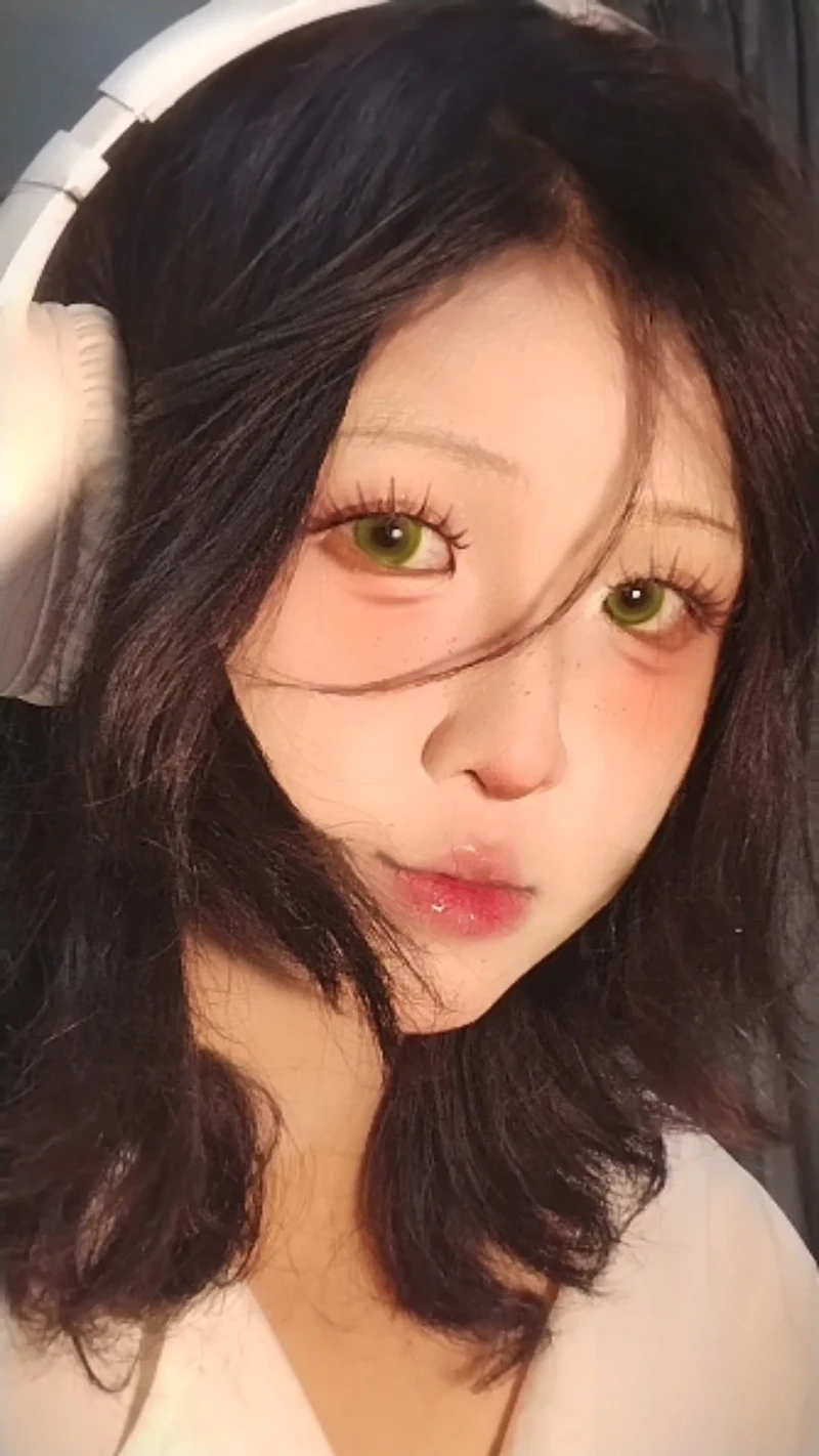 mai phương cosplay khác biệt
