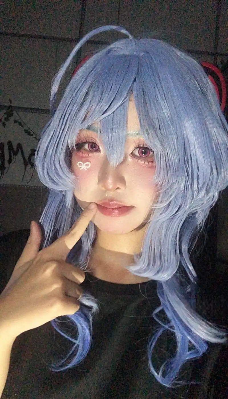 mai phương cosplay nổi bật