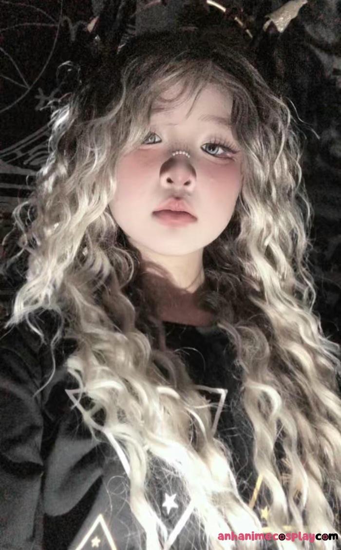 mai phương cosplay