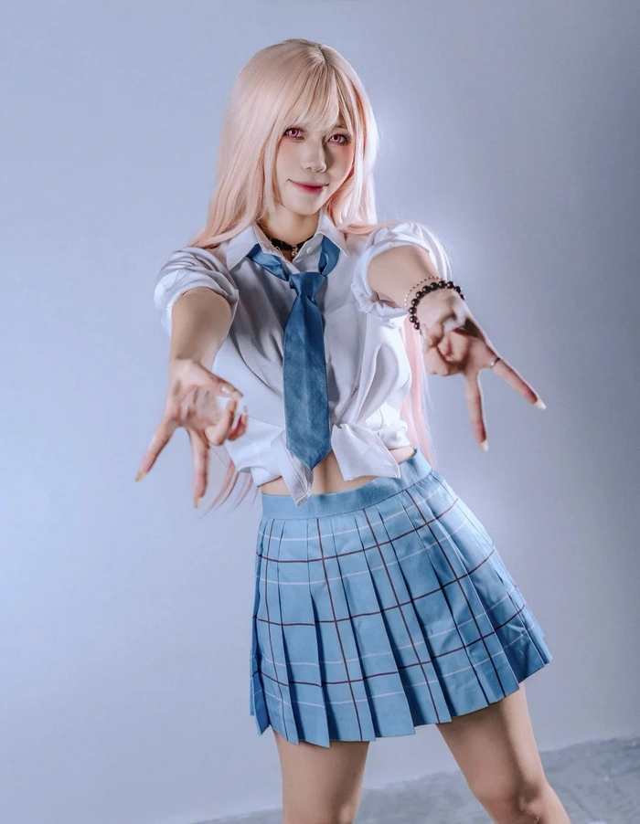 Gojo cosplay girl cute