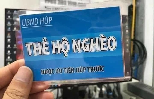 ảnh chế meme nghèo khó đỡ
