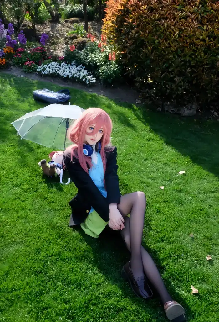 ảnh miku nakano cosplay chất lượng