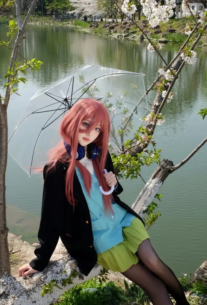 ảnh miku nakano cosplay lung linh