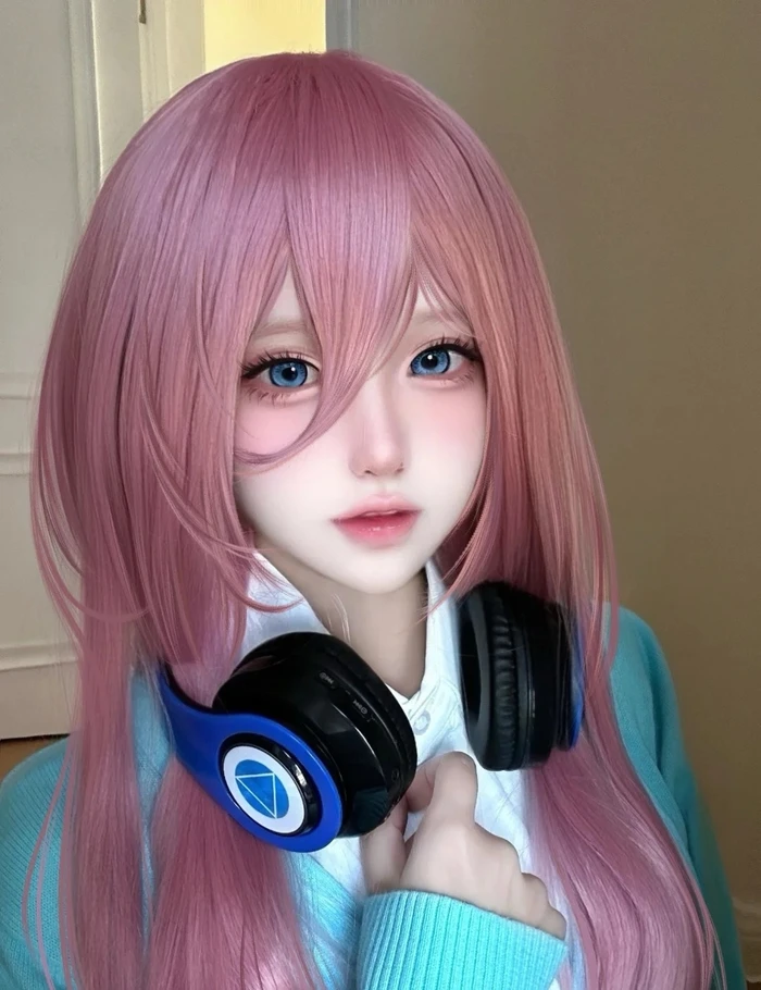 ảnh miku nakano cosplay nhân vật
