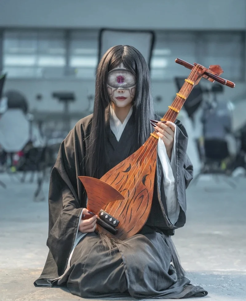 cosplay demon slayer quỷ 1 mắt