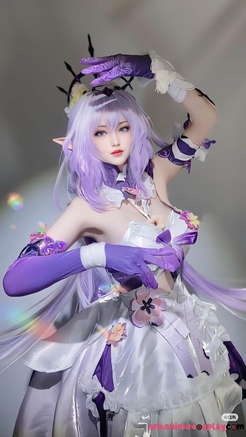gái xinh cosplay anime chụp ảnh studio