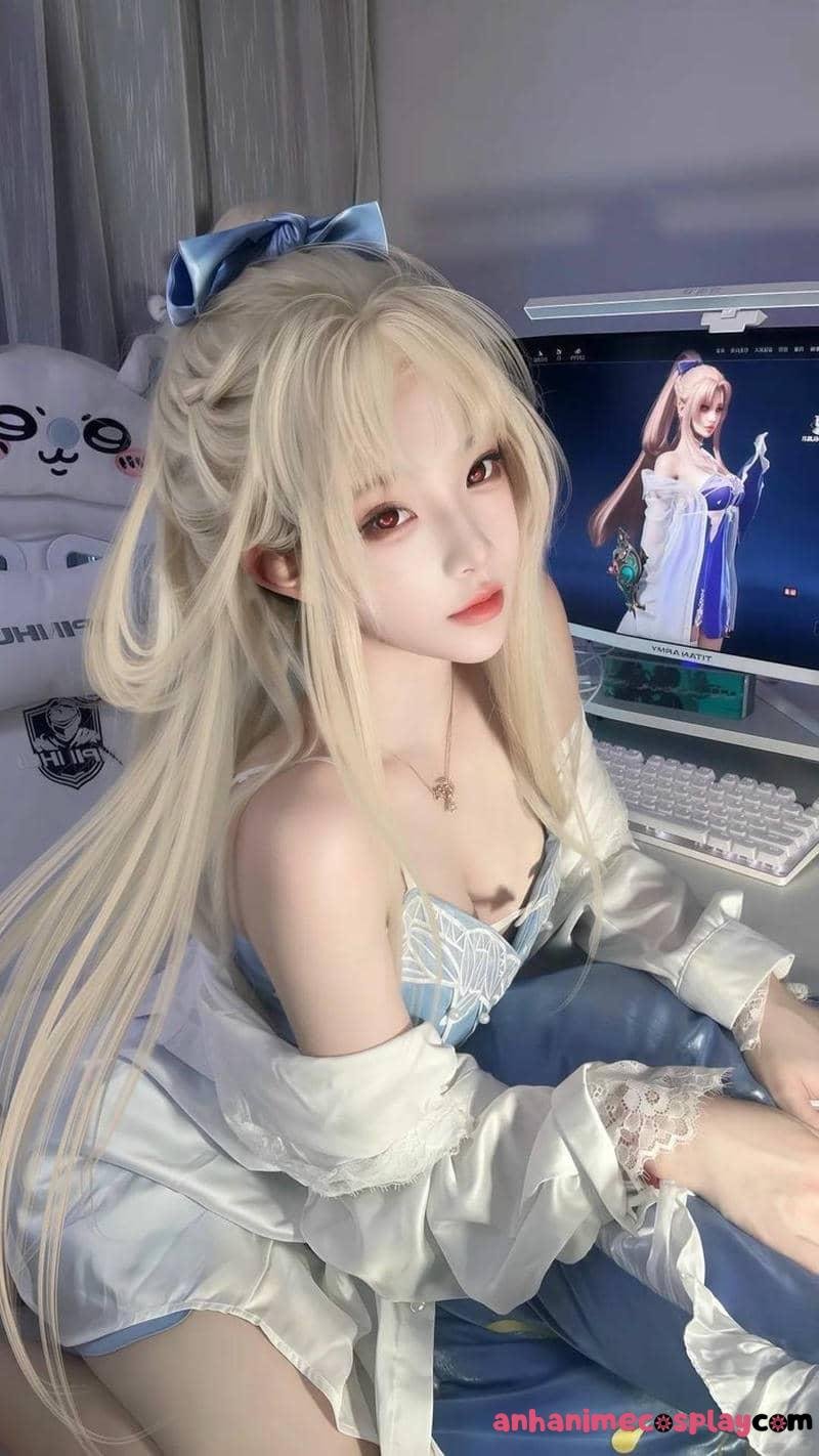 gái xinh cosplay anime cute