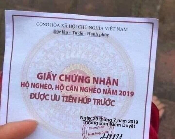 meme nghèo chán đời