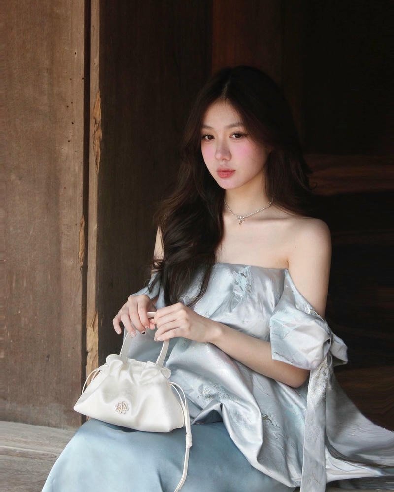 Album hình nền điện thoại gái xinh mới nhất