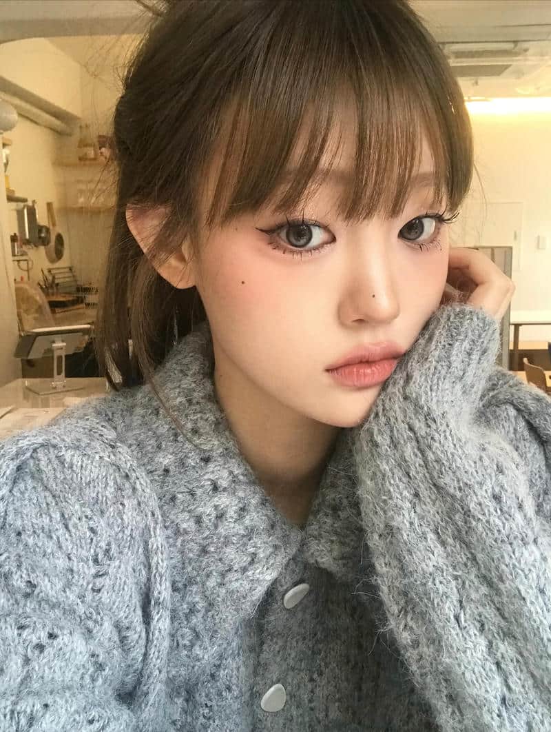 Ảnh avatar gương mặt gái xinh Hàn Quốc