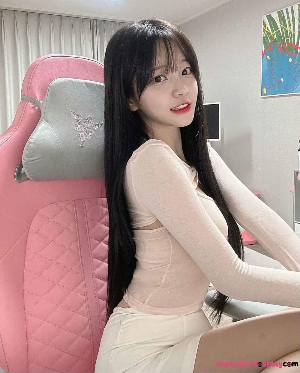 Ảnh gái cute cười tươi