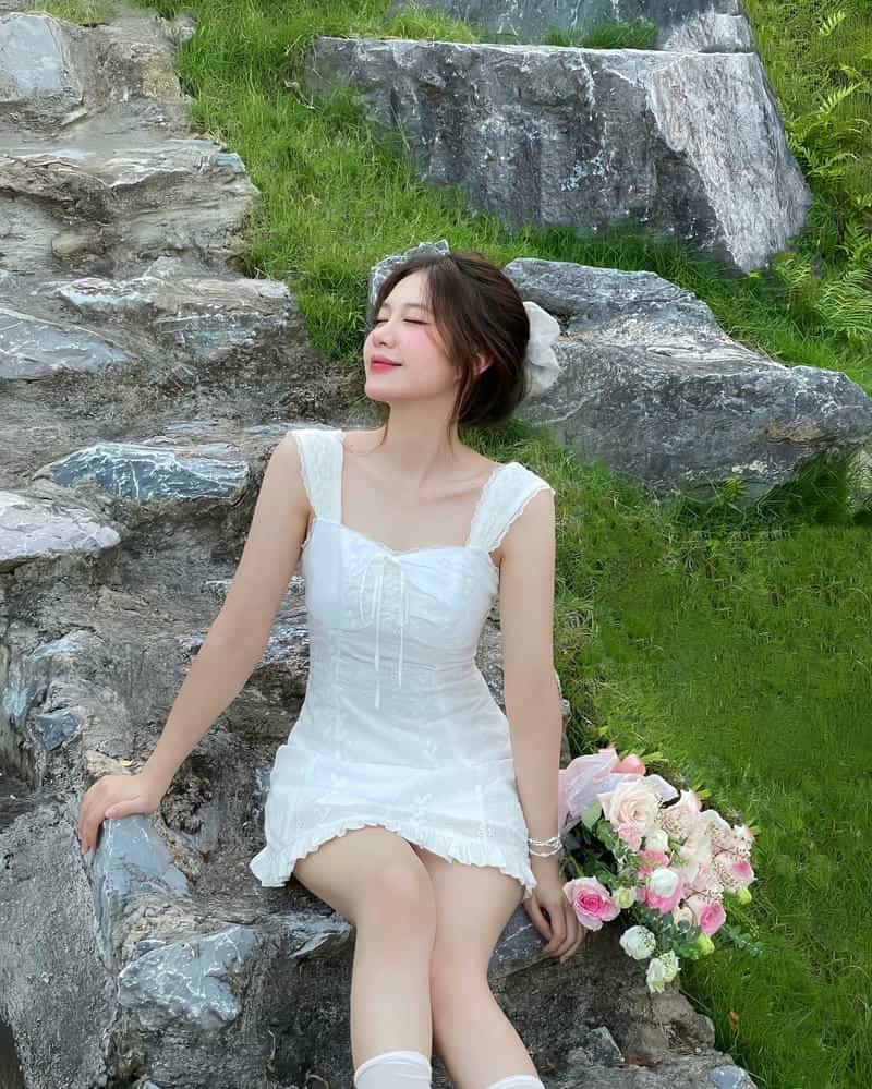 Ảnh mạng gái xinh 2k4 thanh thoát