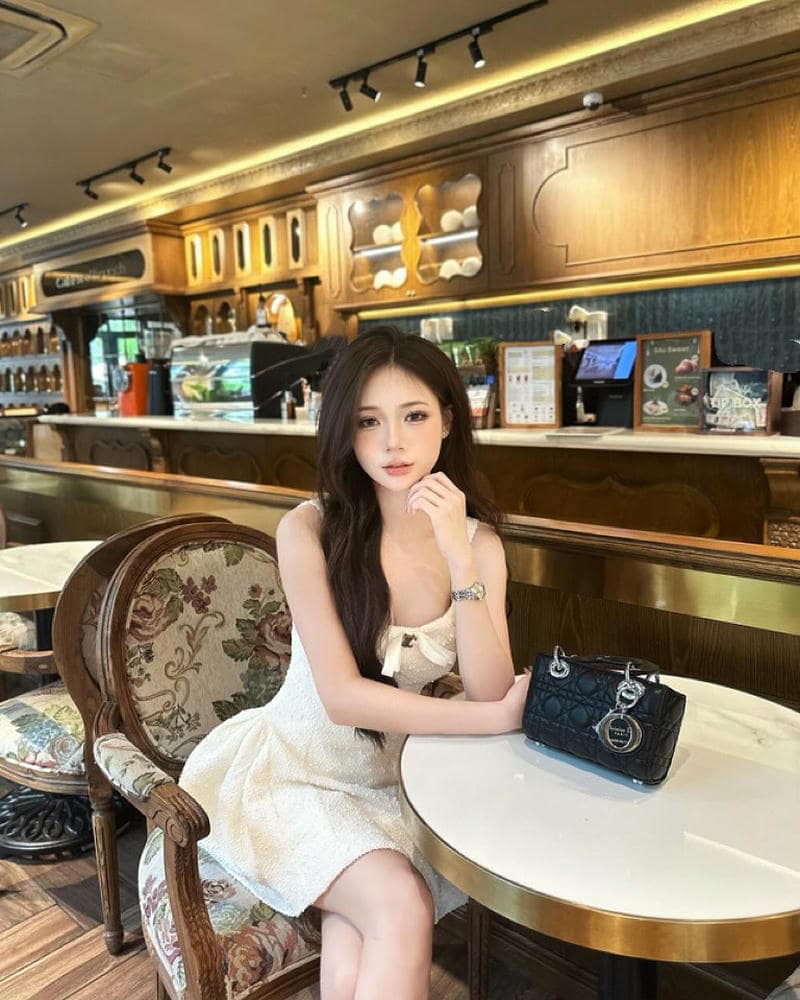 Avatar hình cô gái 2k9 xinh đẹp
