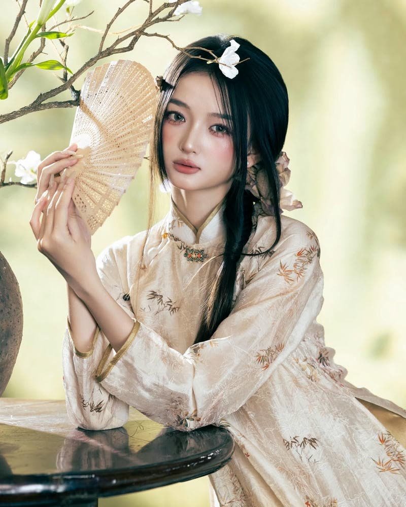 Bộ sưu tập hình gái xinh mặc áo dài nữ tính