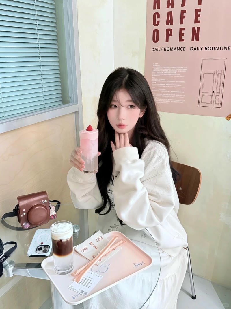 Bộ sưu tập hình sắc thái gái xinh 2k11