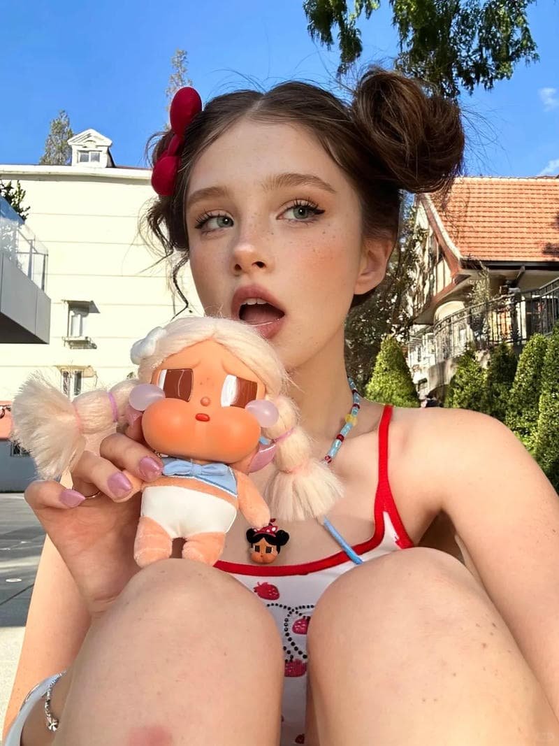 Chụp hình ảnh gái xinh châu âu