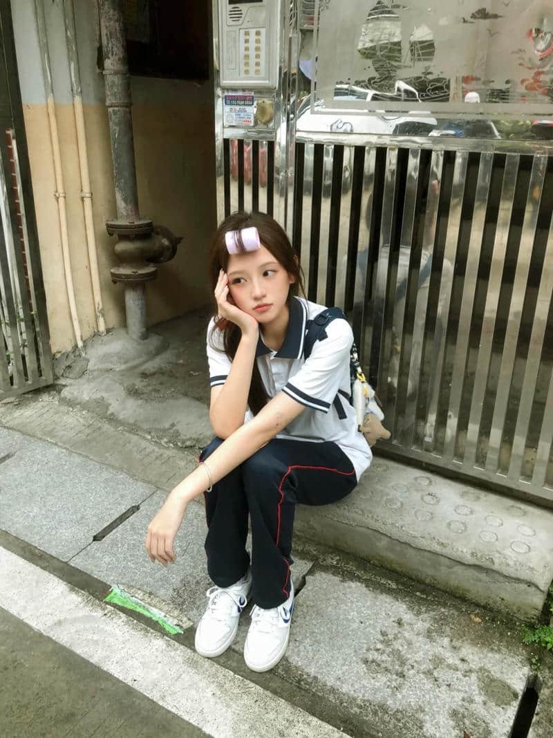 Chụp hình gái xinh học sinh