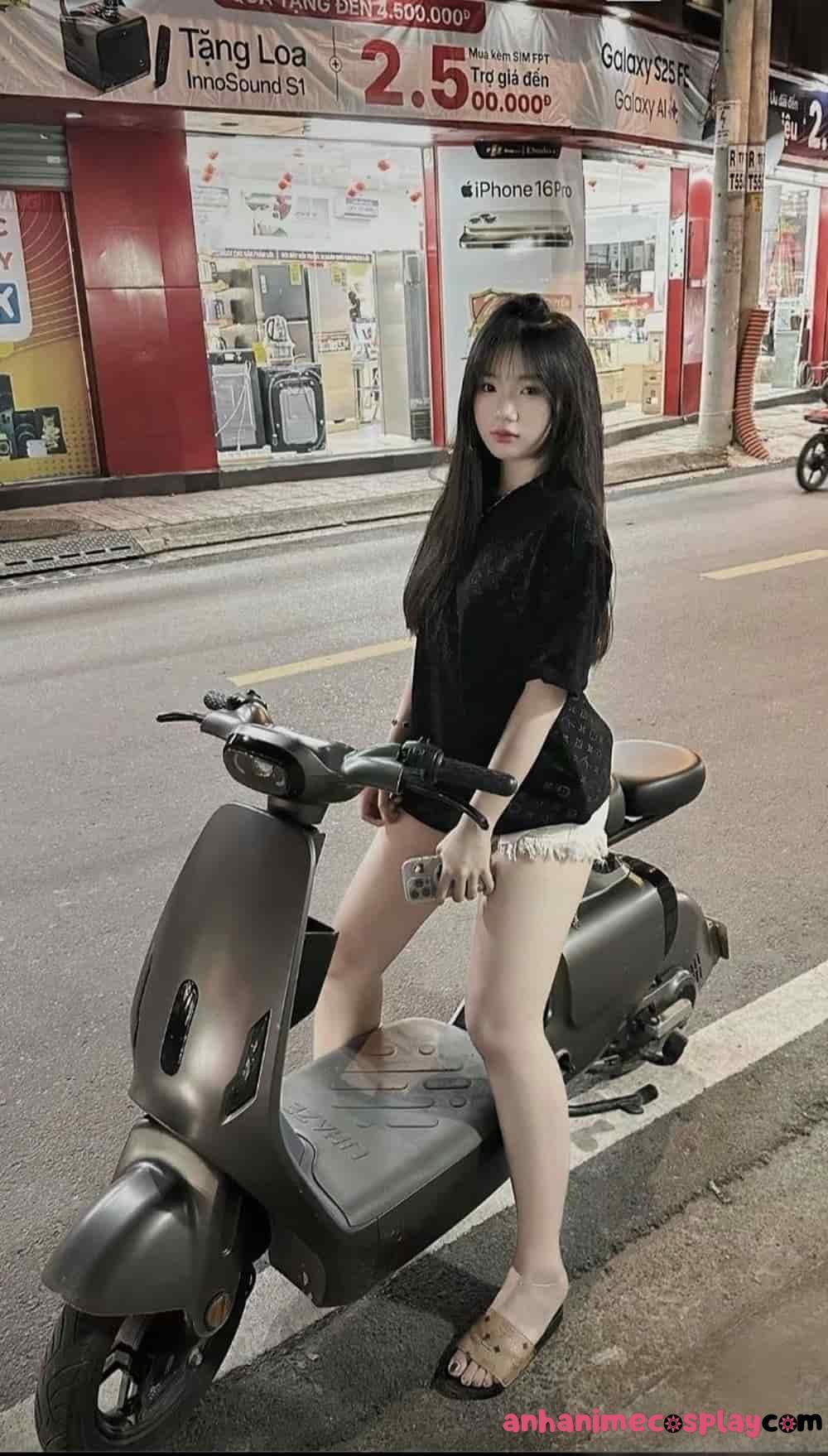 Gai xinh 9x quyen ru