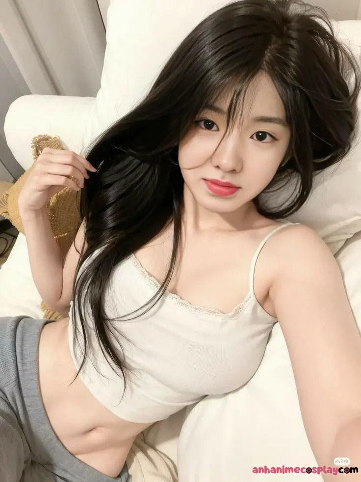 Gái xinh ánh nhìn gợi