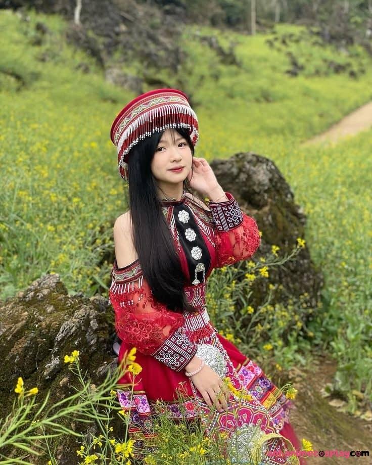 Gái xinh dân tộc xinh