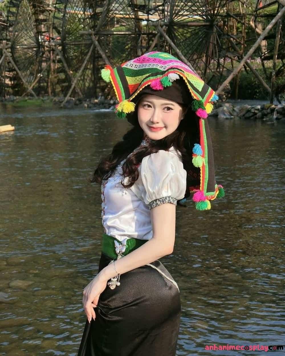 Gái xinh dân tộc xinh