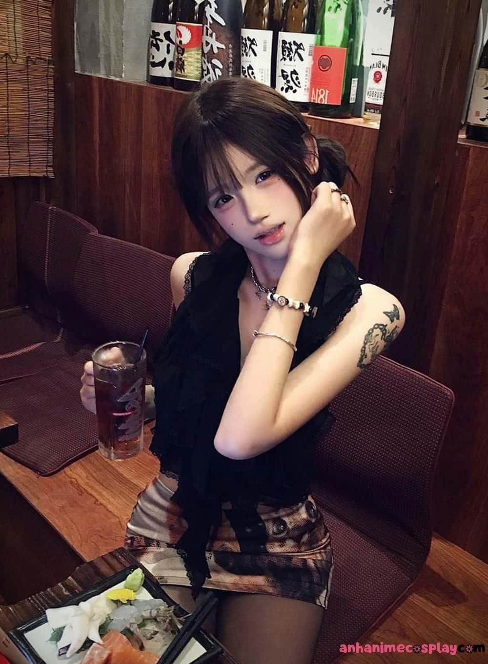 Gái xinh đi bar đẹp