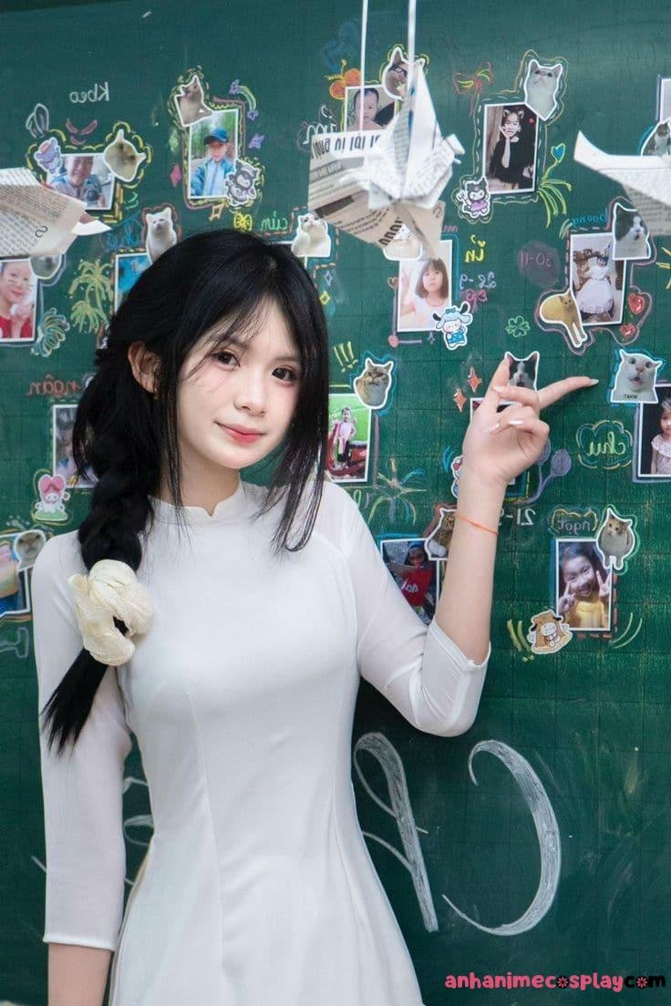 Gái xinh học sinh đáng