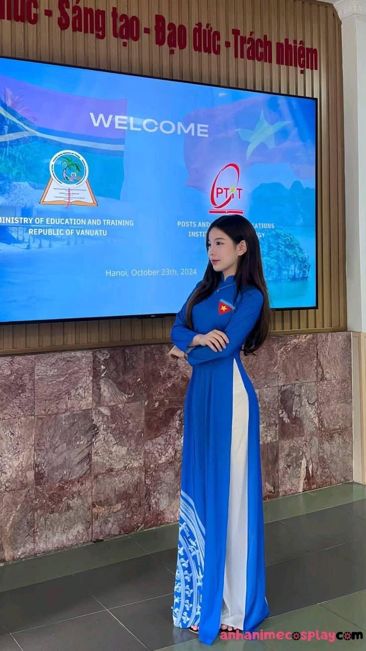 Gái xinh học sinh ngoan