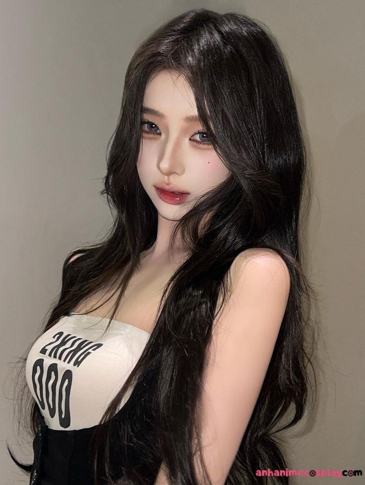 Gái xinh mlem tươi tắn