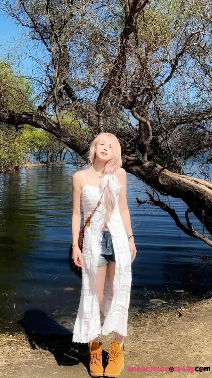 Gái xinh nóng bỏng quyến